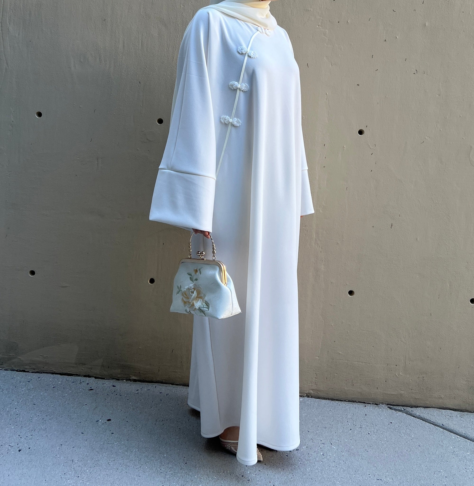 QI PAO ABAYA